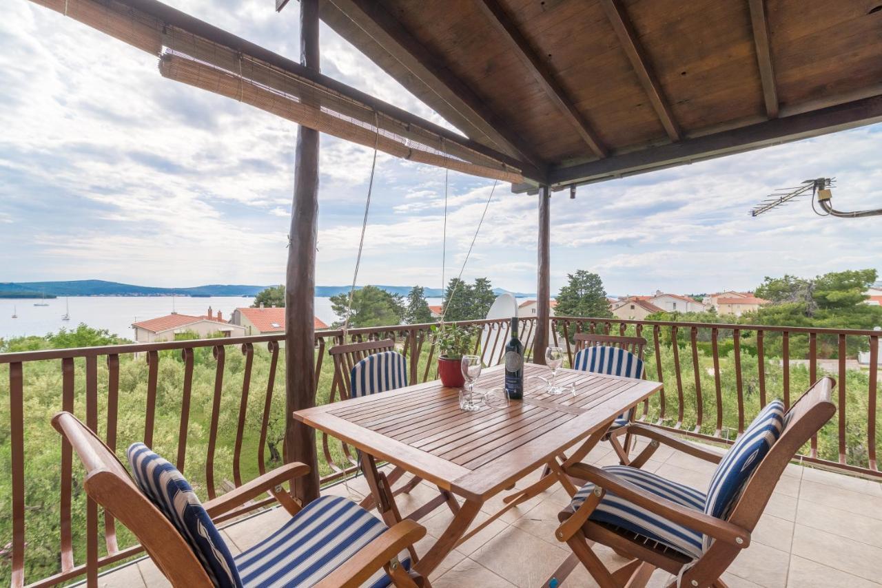 Apartments Bepina Biograd Na Moru Buitenkant foto