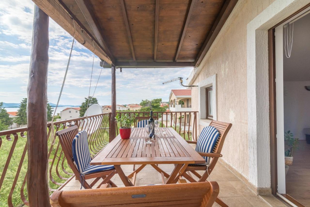 Apartments Bepina Biograd Na Moru Buitenkant foto