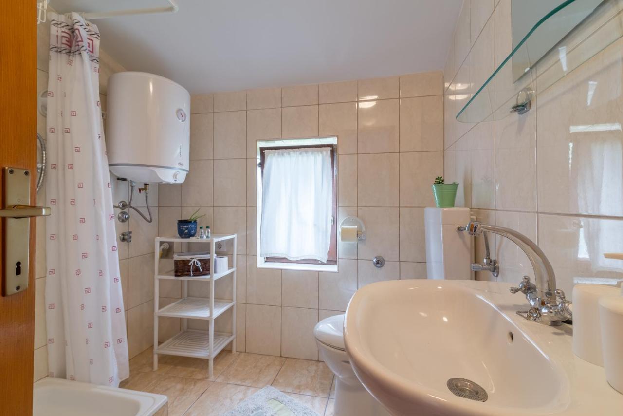 Apartments Bepina Biograd Na Moru Buitenkant foto