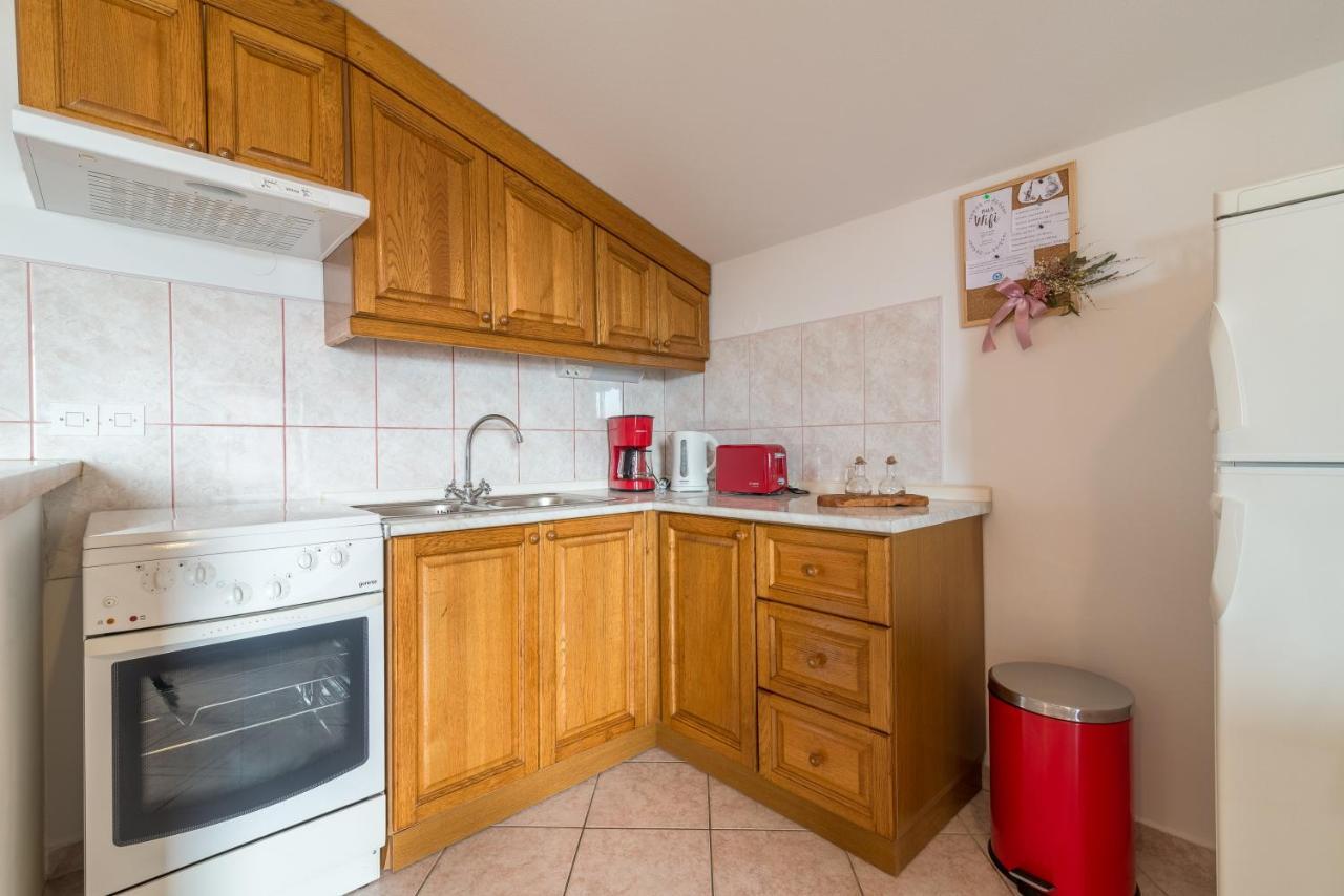 Apartments Bepina Biograd Na Moru Buitenkant foto
